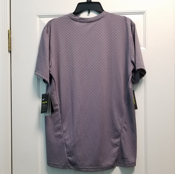 2/$30 NWT men's Nike size M dri-fit top - Picture 2 of 8